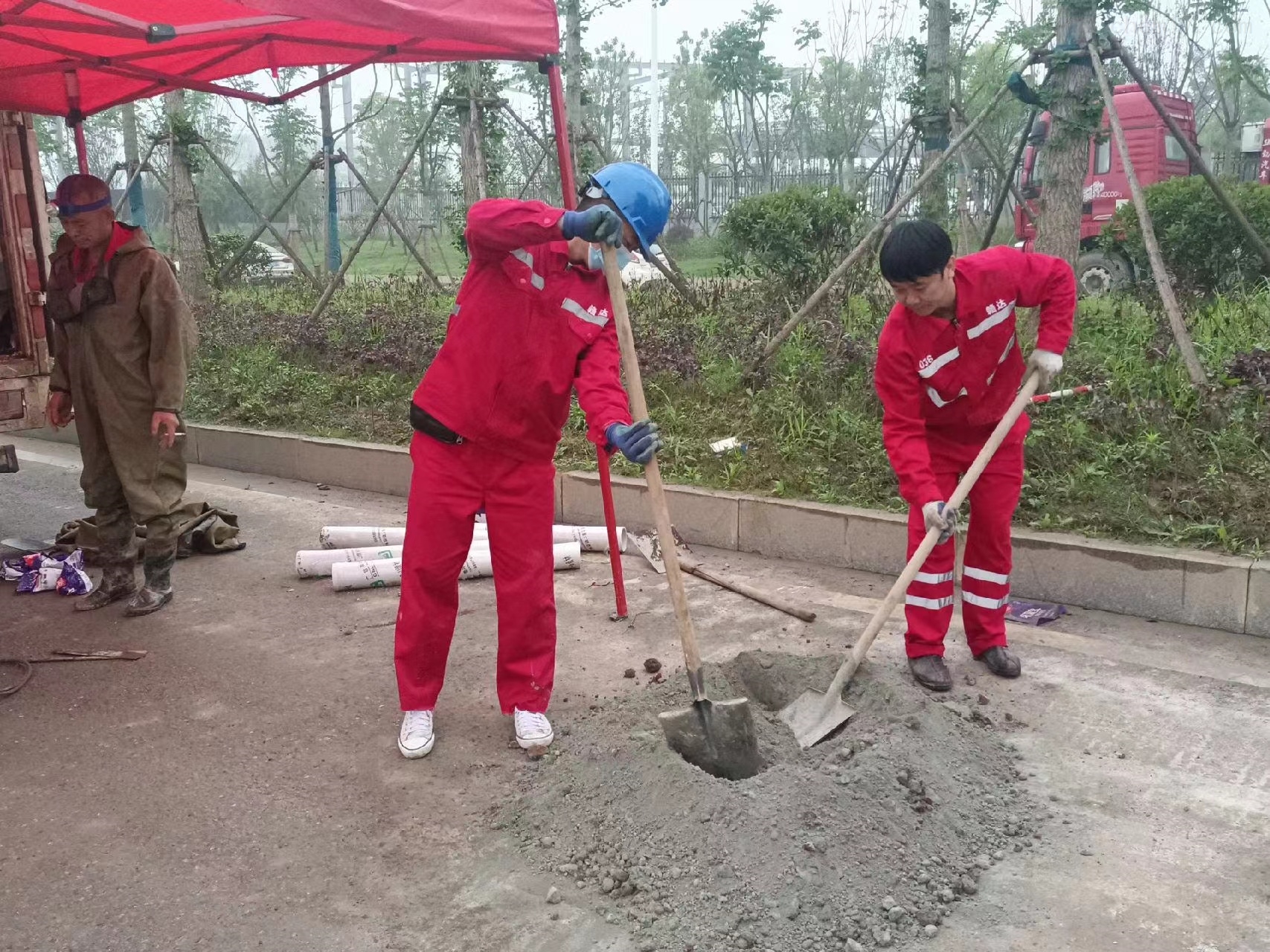 西和管道疏通哪家好】及时进行市政管道清淤